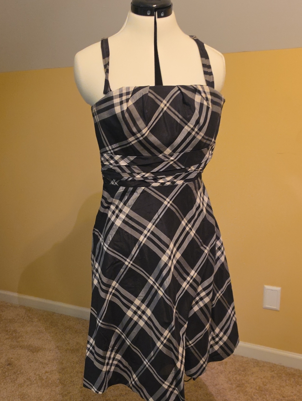 White House Black Market Black and White Plaid Midi Dress